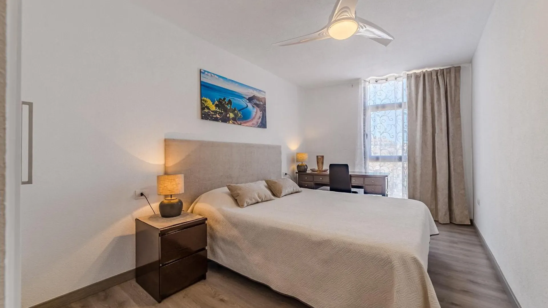 Family Flat With 3 Bedrooms And Balcony Near Los Gigantes And Ocean 圣地亚哥港